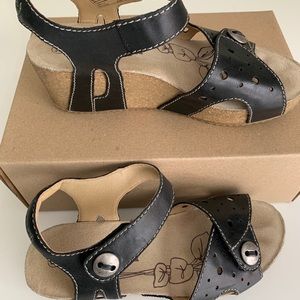 Ladies Black Romika - size 37 worn once